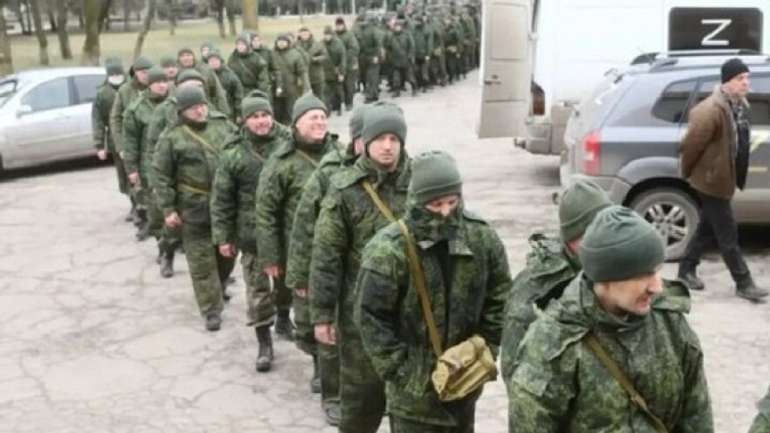 300 тисяч «хороших русскіх» готується до нового вторгнення