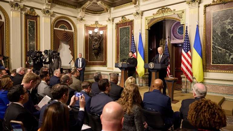Україна буде у НАТО не за Зеленського і Байдена