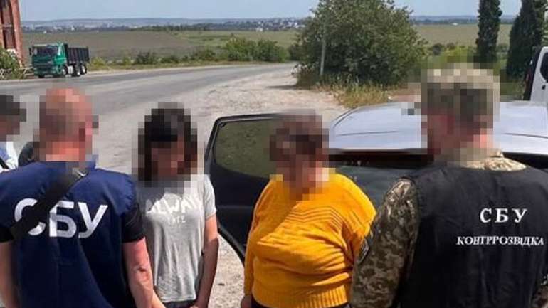 На Хмельниччині СБУ затримала депутатку, її сина та доньку. Вони працювали на ФСБ