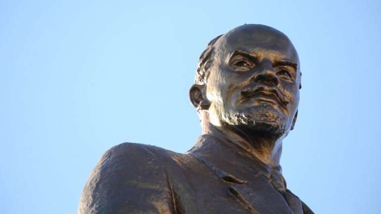 Ворог наново насаджує комунізм на Запоріжжі та Херсонщині