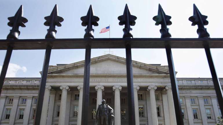 США запровадили нові масштабні санкції проти московії та друзів Кремля