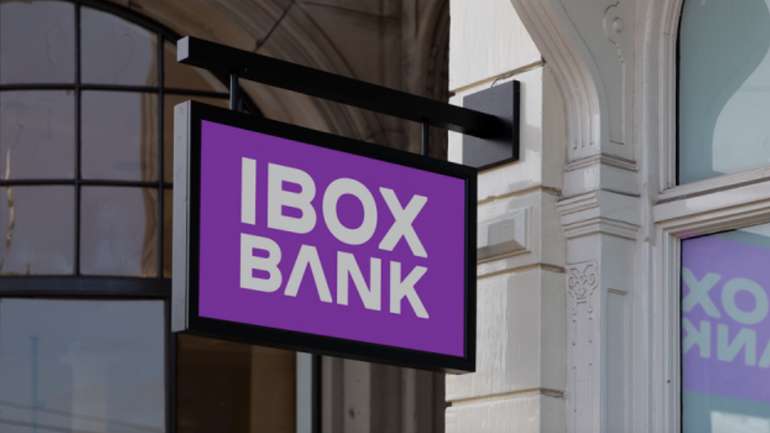 Суд взяв під варту двох керівників департаментів IBOX банку