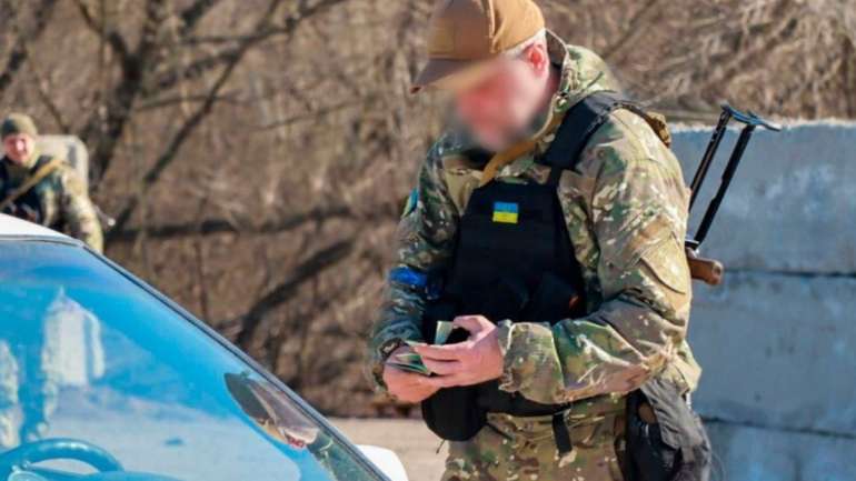 Хворе суспільство в Україні потребує хірургічного втручання фахівців