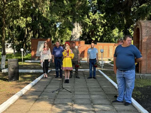 Чергову Алею Героїв урочисто відкрили в одній із громад Полтавщини_3