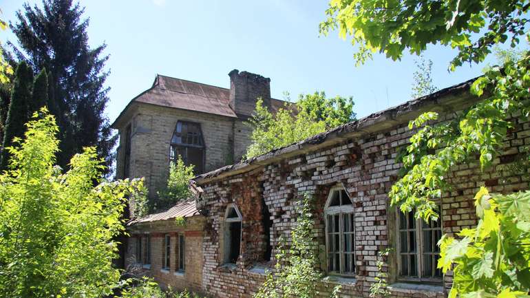 Через саботаж УкрКультФонду шедевр українського модерну руйнуватиметься далі