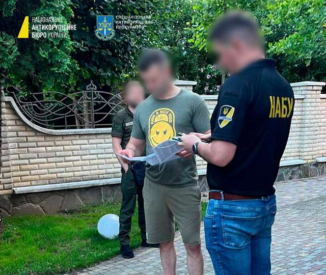 НАБУ і САП повідомили про підозру міському голові Мукачева Балозі_3