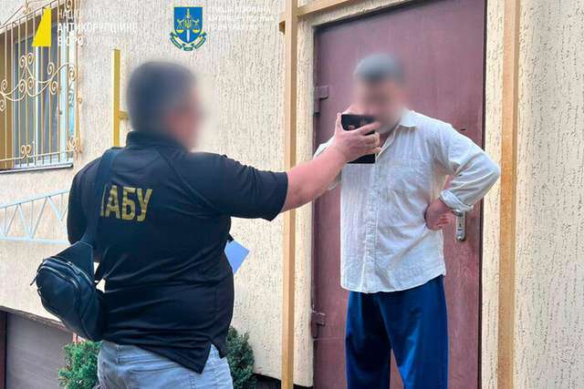 НАБУ і САП повідомили про підозру міському голові Мукачева Балозі_5