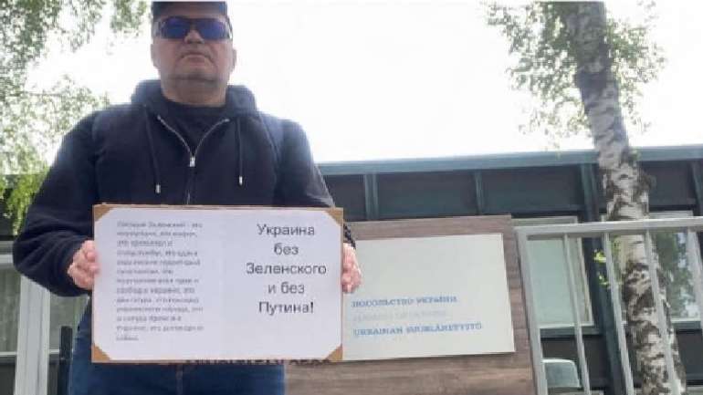 Зелеборотько відверто мавпує путінський режим — уральський самостійник