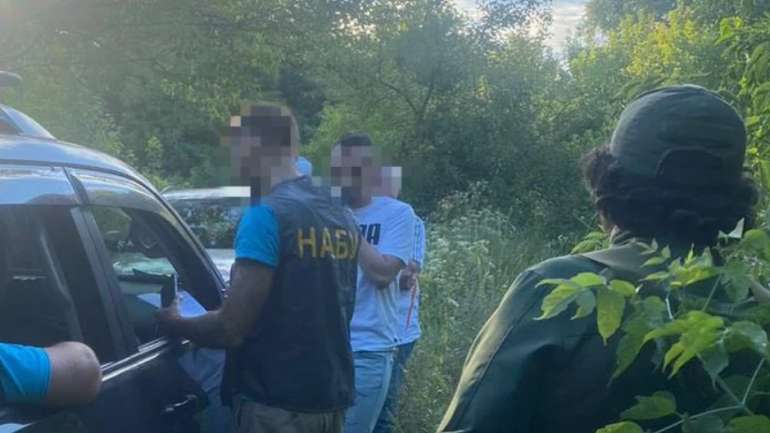 Нардеп від «Слуги народу» отримав підозру за вимагання 3,4 млн грн хабаря