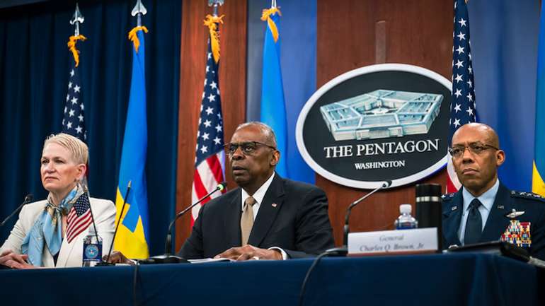 «Чесна політика» США прирікає на знищення пів Європи