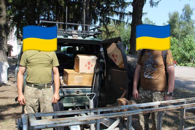 Танкістам ЗСУ полтавські волонтери передали гумдопомогу_3