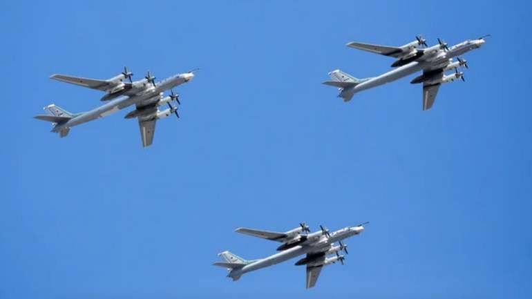 США і Канада перехопили російські та китайські бомбардувальники поблизу Аляски