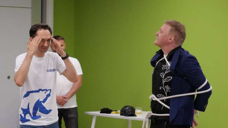 В окуповану Луганщину завезли «педагогів» аж із Сибіру