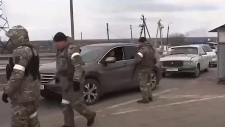 Окупанти змушують українців тілами розміновувати «лінію Суровікіна»