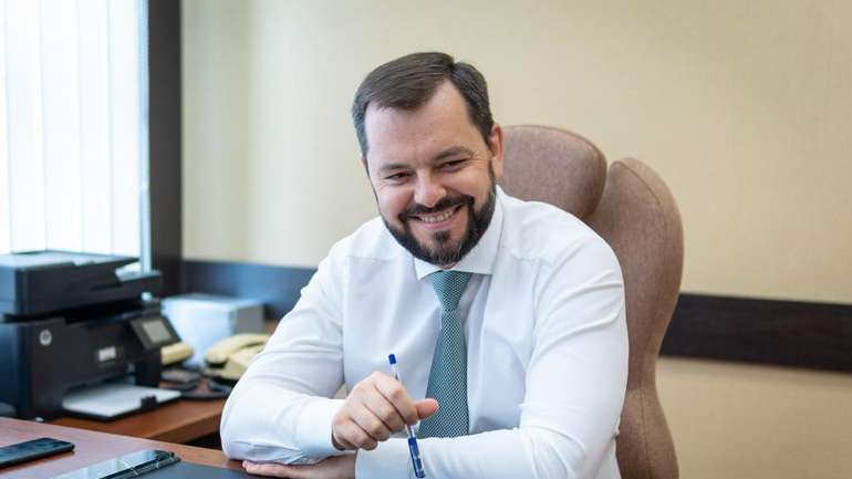 Заступник голови Держаудитслужби задекларував 6 паркомісць