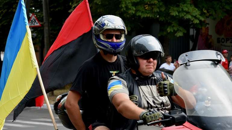У Пирятині байкери вшанували пам'ять полеглих захисників України