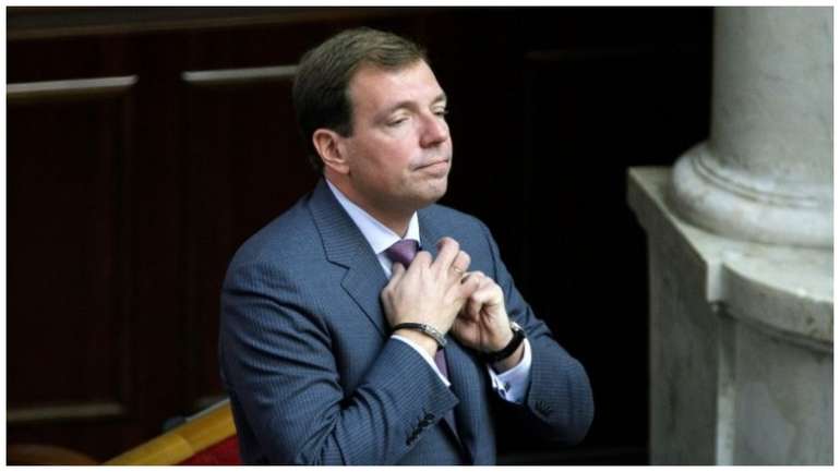 Мати подарувала нардепу від забороненої ОПЗЖ 1,36 млн гривень