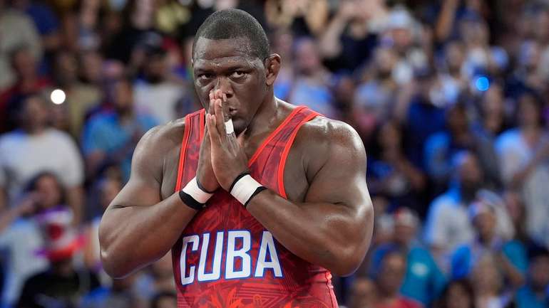 Міхайн Лопес змагався на Олімпійських іграх з 2004 року.