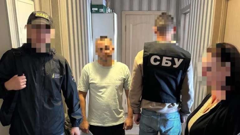 Розкрадання 12 млн грн на закупівлі динамічного захисту для танків