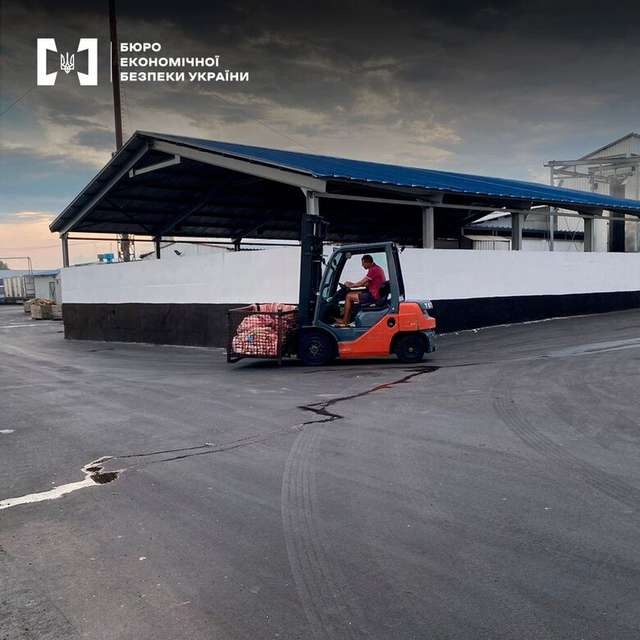 Звідки 4,7 млн у багажнику бухгалтерки Глиняної_17