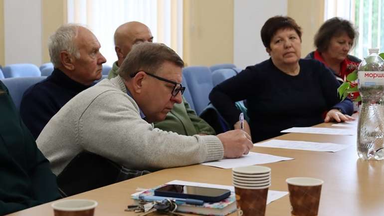У Диканьці влада проводить закриті від мешканців зібрання