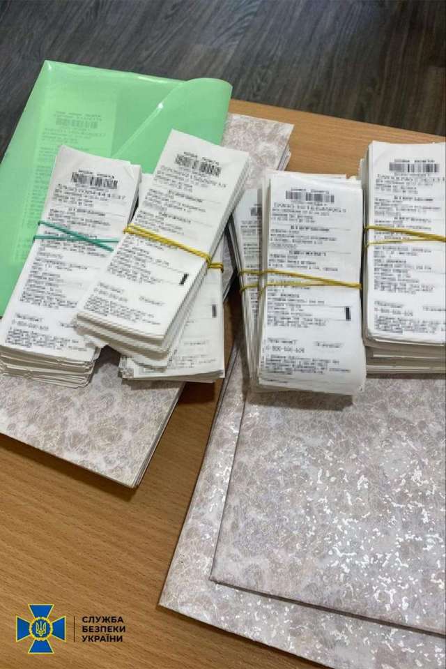 Затримано переселенку з Бахмута, яка продавала медичні довідки ухилянтам на Полтавщині_3