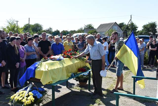 Чутянин Володимир Кулик повернувся додому «на щиті»_5
