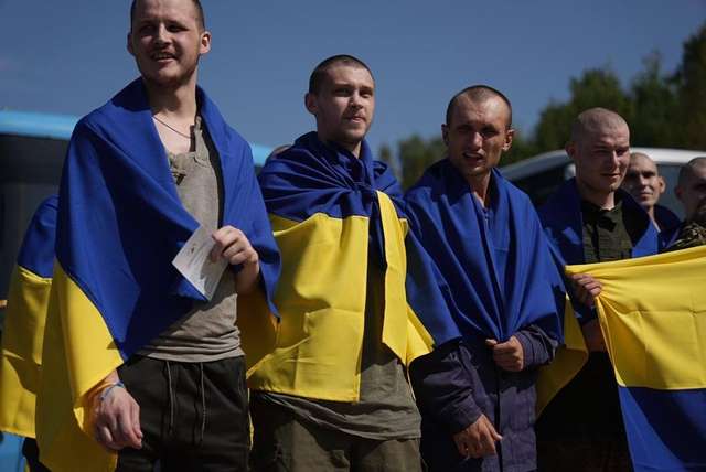 Україна повернула 115 полонених захисників_1