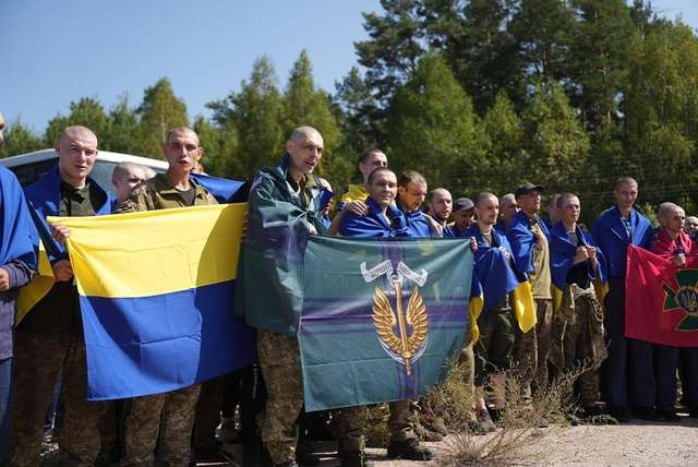 Україна повернула 115 полонених захисників_7