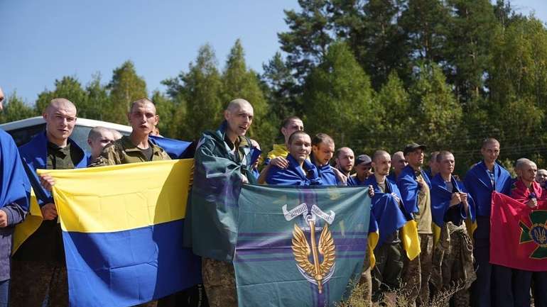 Україна повернула 115 полонених захисників
