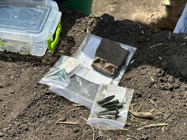 У розграбованому кургані поблизу Котельви виявили давнього воїна_7