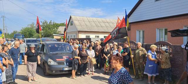 Подруга «Іранка» із лав 67 ОМБр знайшла вічний спочинок на Кропивниччині_1