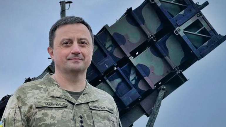 Після катастрофи F-16 Зеленський звільнив командувача Повітряних сил