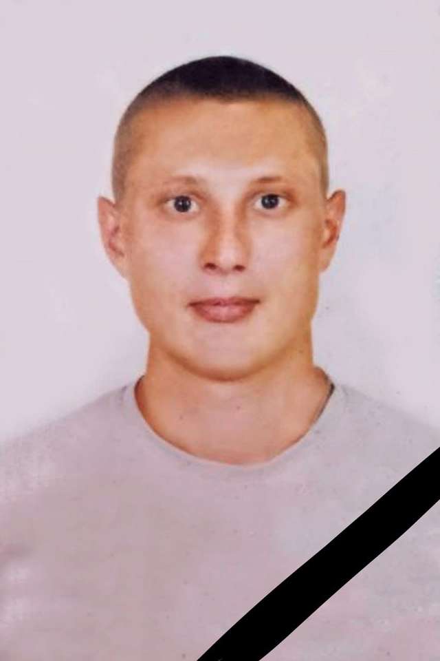 Захисника України Максима Горбатка повернули у Карлівку «на щиті»_3