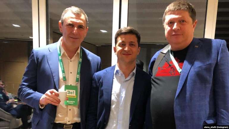 Хтось зробив це разом…