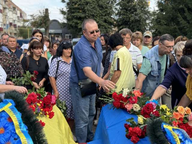 «На щиті» повернули уродженця Полтавщини, якого вважали зниклим безвісти_3