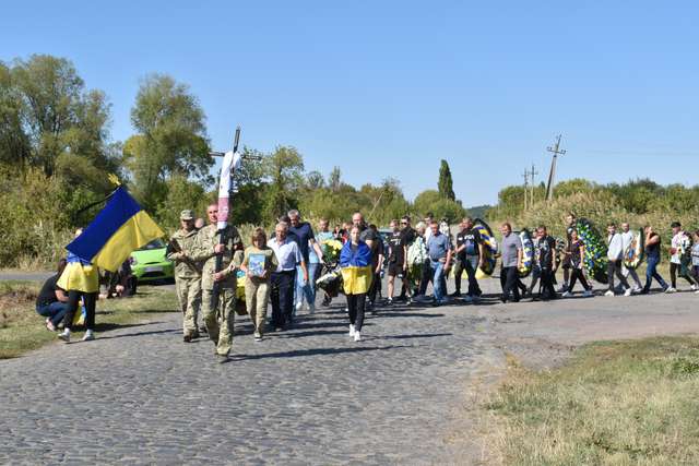Фронтовик-чутянин Микола Чичкань повернувся додому «на щиті»_9