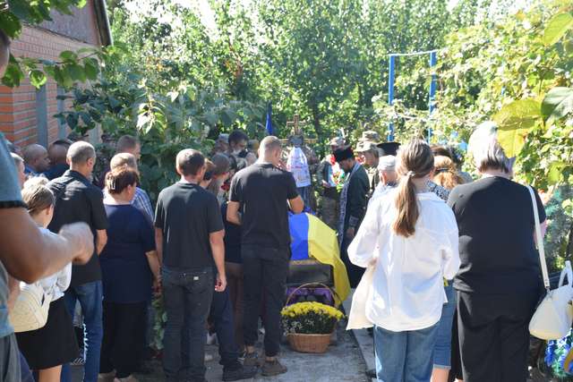 Новосанжарська громада зустріла свого земляка Валентина Рудя «на щиті»_3