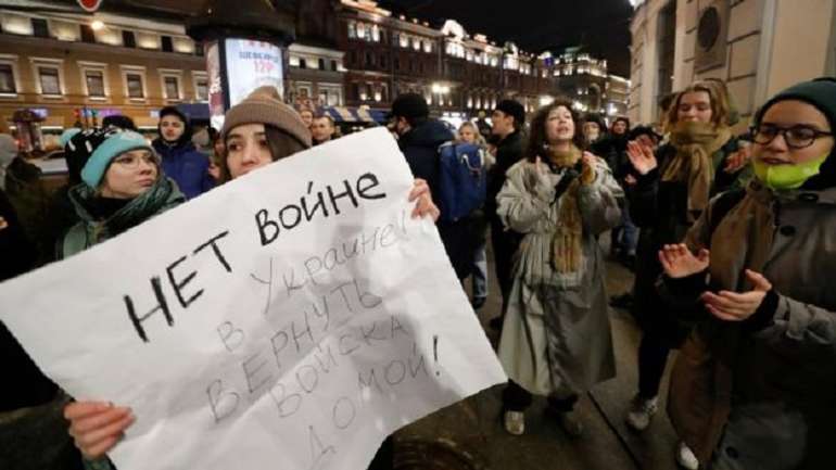 З різних боків зростає бажання «завершити цю війну»