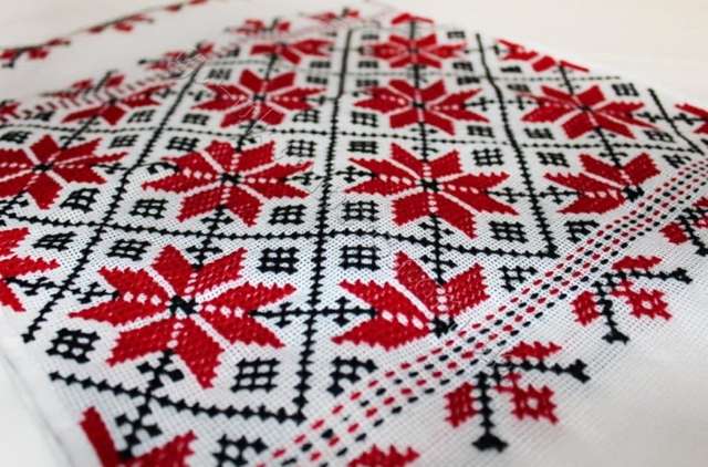 Алатир у вишивці та в ювелірному мистецтві