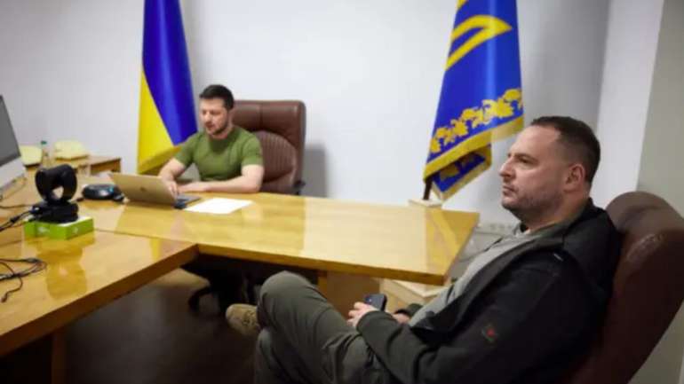 Під рубрикою «Разом до перемоги»