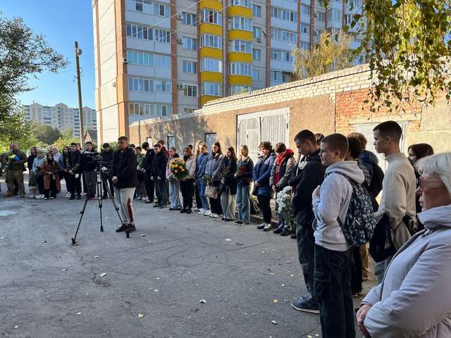 Полеглому учаснику контрнаступу відкрили пам'ятну дошку у Миргороді_3
