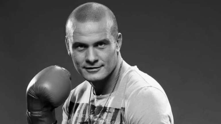 Помер український боксер В’ячеслав Узелков