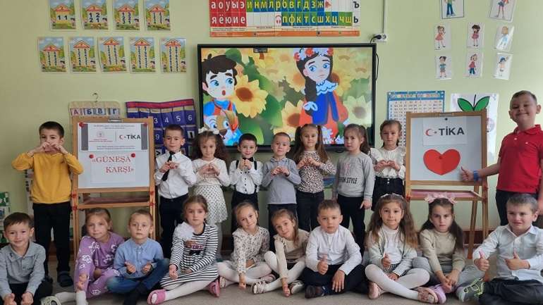 Туреччина бере під крило молодь Ґаґаузії