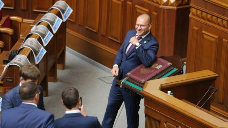 Нардепу Шевченку оголосили підозру в держзраді
