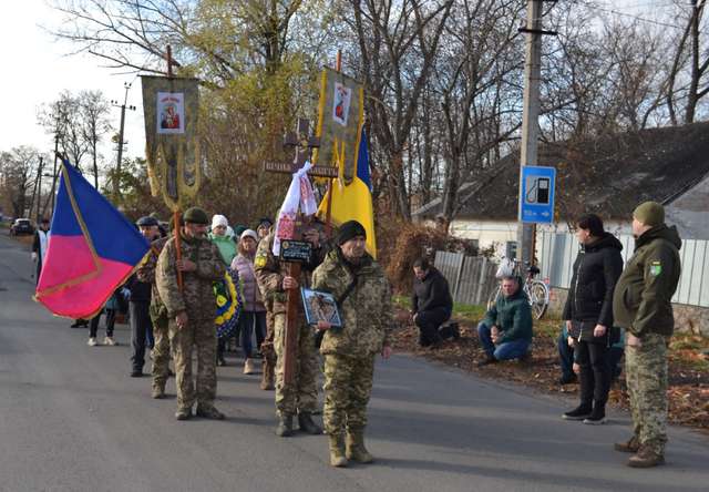 Білицька громада зустріла захисника України Леоніда Агафонова «на щиті»_1