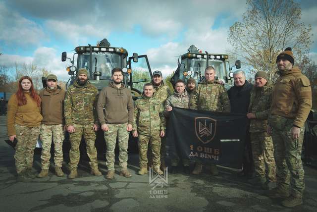 Справжні друзі виявляються лише в скрутні часи, в часи випробувань_1