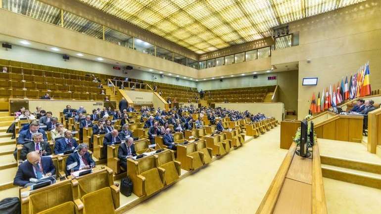 Парламентська асамблея НАТО закликала якнайшвидше прийняти Україну до Альянсу