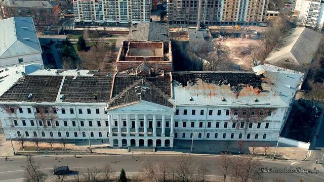 Після п’ятирічної реставрації у Франції знову відкривають собор «Нотр-Дам»_7