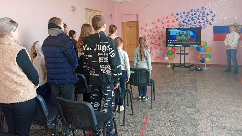 РФ створює інфовакуум в окупованих областях України